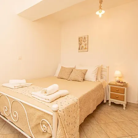 Naxian Bliss Apartment Agkidia Exterior photo